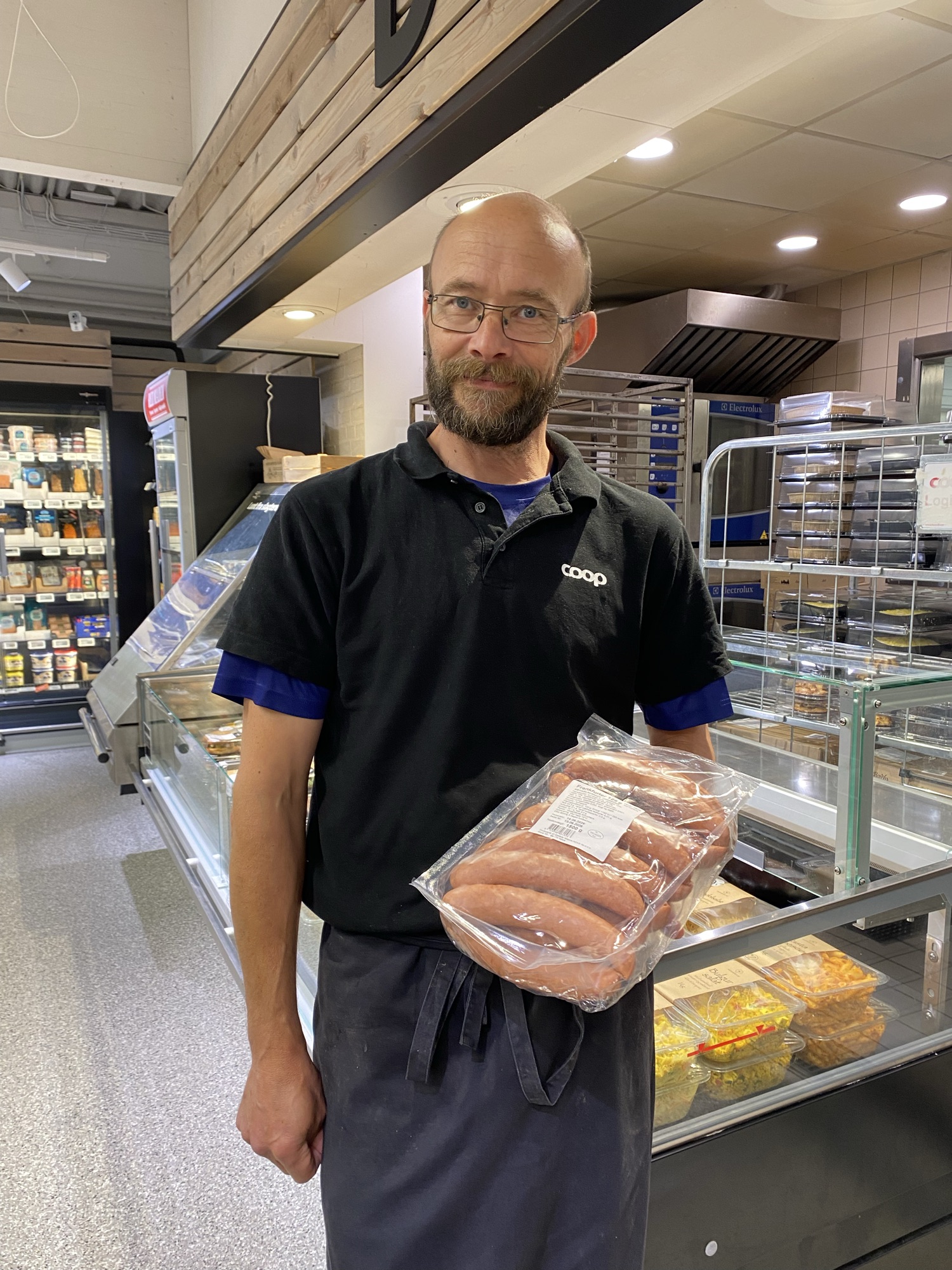 STORE POSER FRANKFURTER.🤩🤩